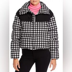 Authentic Moncler “Nil” Black and White Houndstooth Puffer Jacket SZ 1 (small)